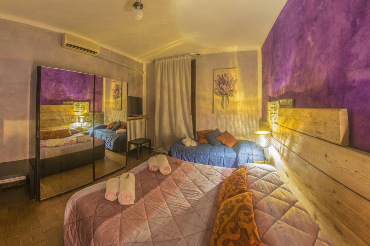 Marconi Rooms And Apartments เวโรนา ภายนอก รูปภาพ